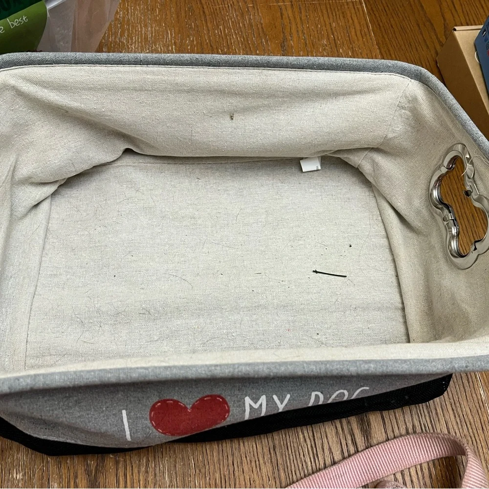 Gray & Black 'I ♥ My Dog' Pet Bed Organizer - Red Heart Accent